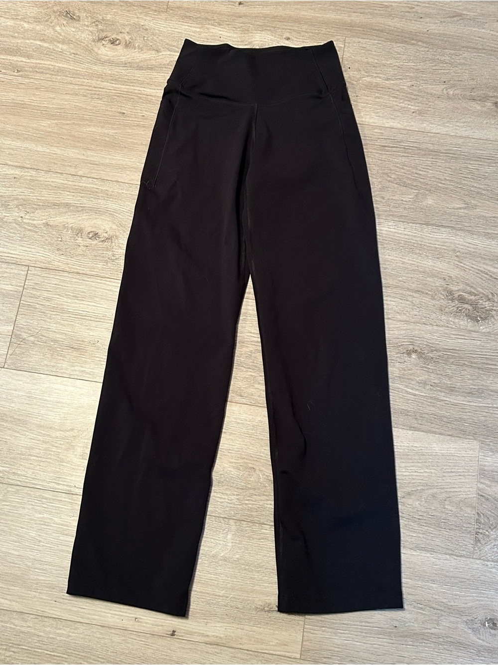 High-Rise Women’s Straight Leg Leggings
